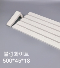 블랑화이트타…